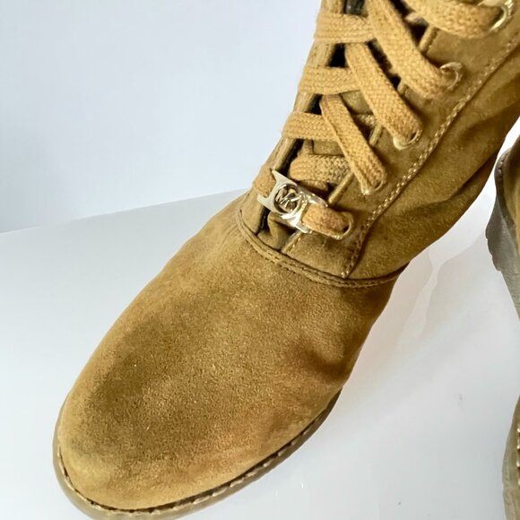 Cabincore | Michael Kors Faux Shearling Camel Lace-Up Bootie | Hygge Cozy Vibes - Picture 3 of 7